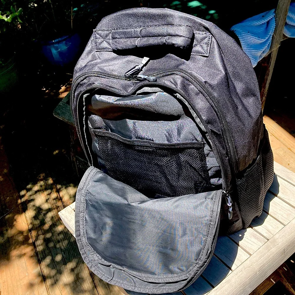 Deluxe Skater Backpack with side pockets Black New Boutique